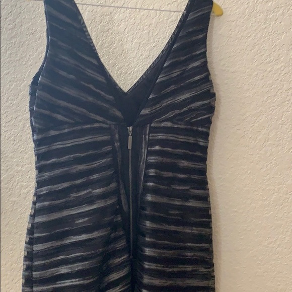 Black and silver dress - Picture 6 of 6